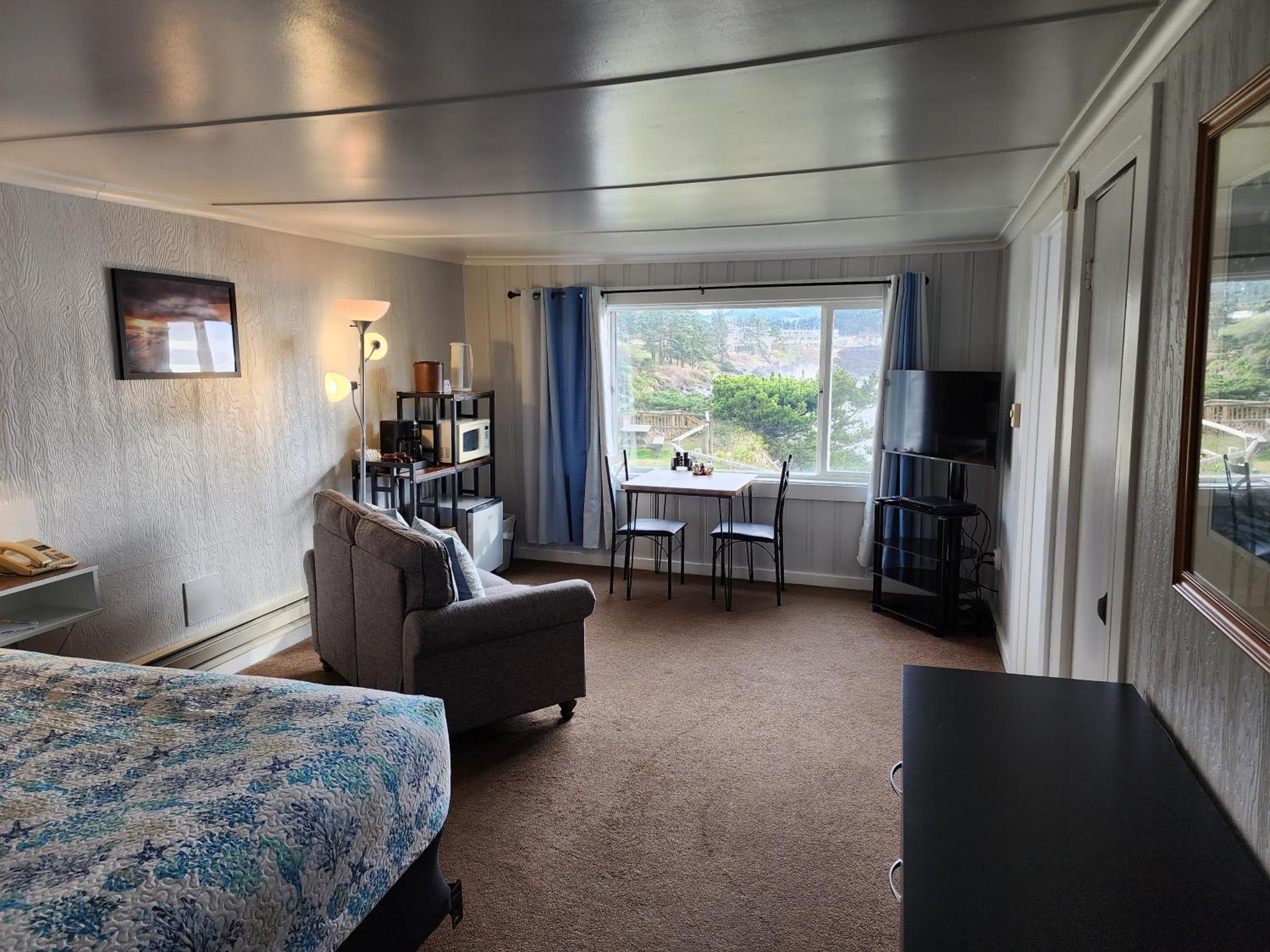 Inn At Arch Rock Depoe Bay Exteriör bild