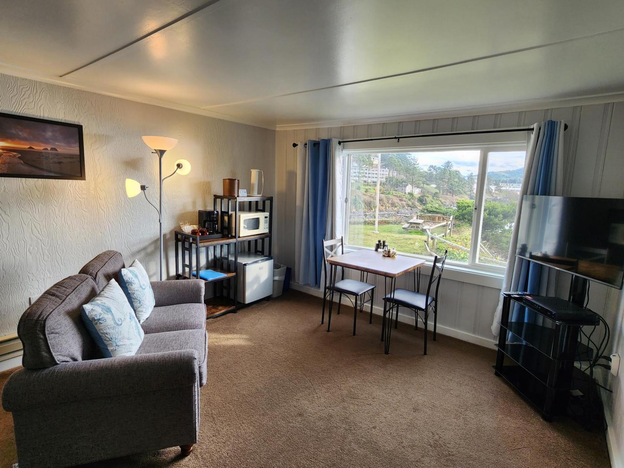Inn At Arch Rock Depoe Bay Exteriör bild