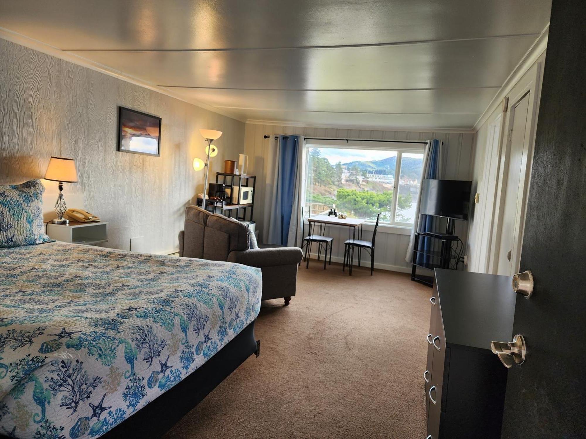 Inn At Arch Rock Depoe Bay Exteriör bild