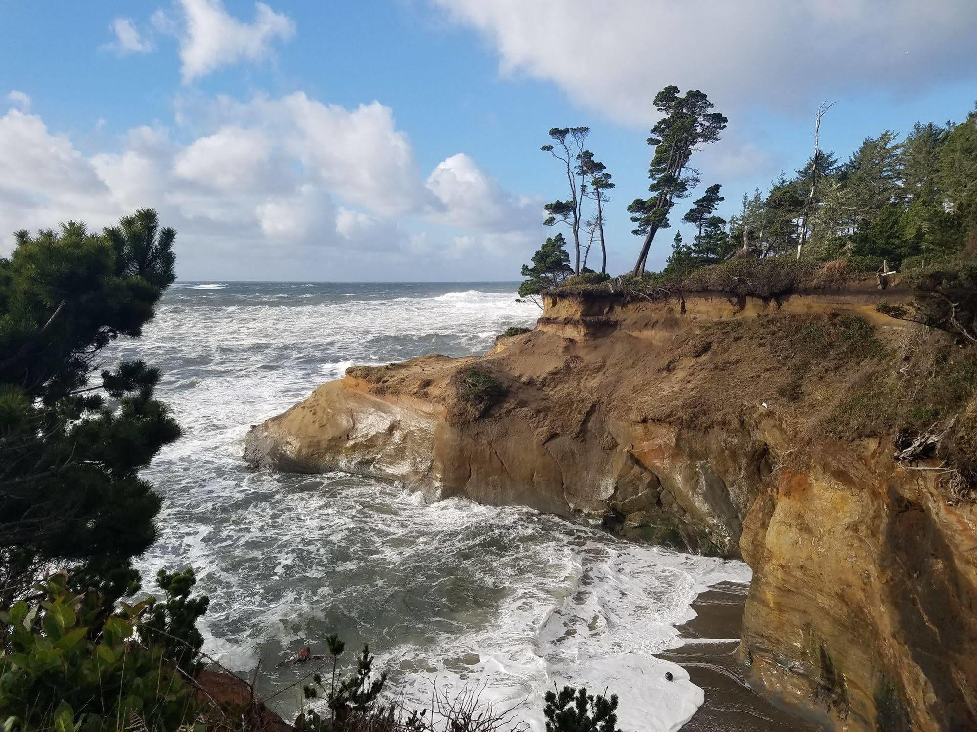 Inn At Arch Rock Depoe Bay Exteriör bild